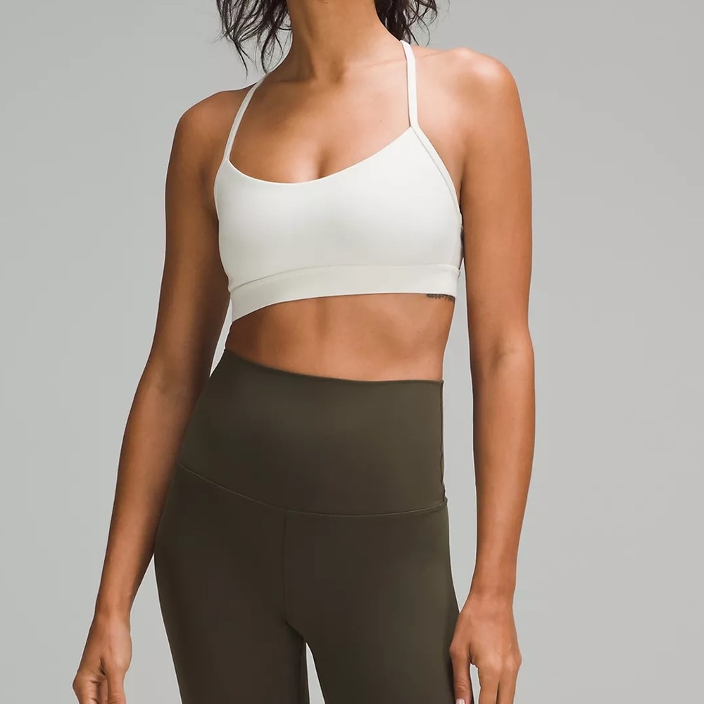 Lululemon Flow Y Bra Nulu in Bone Size 2